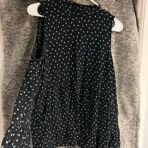 Printer black off shoulder with sleeves and prints